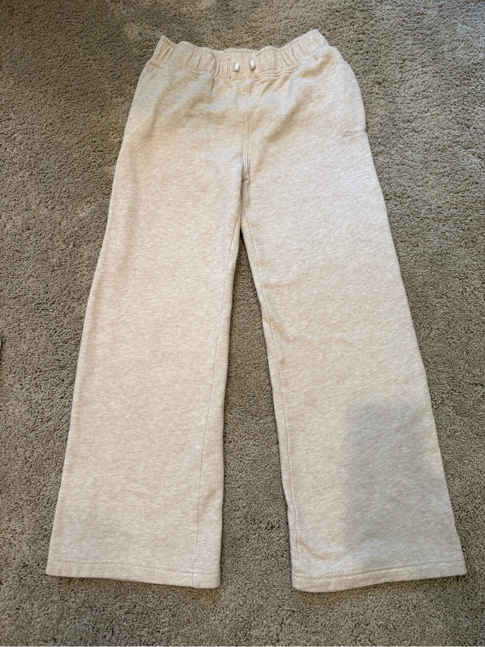 Abercrombie kids beige wide leg sweatpants